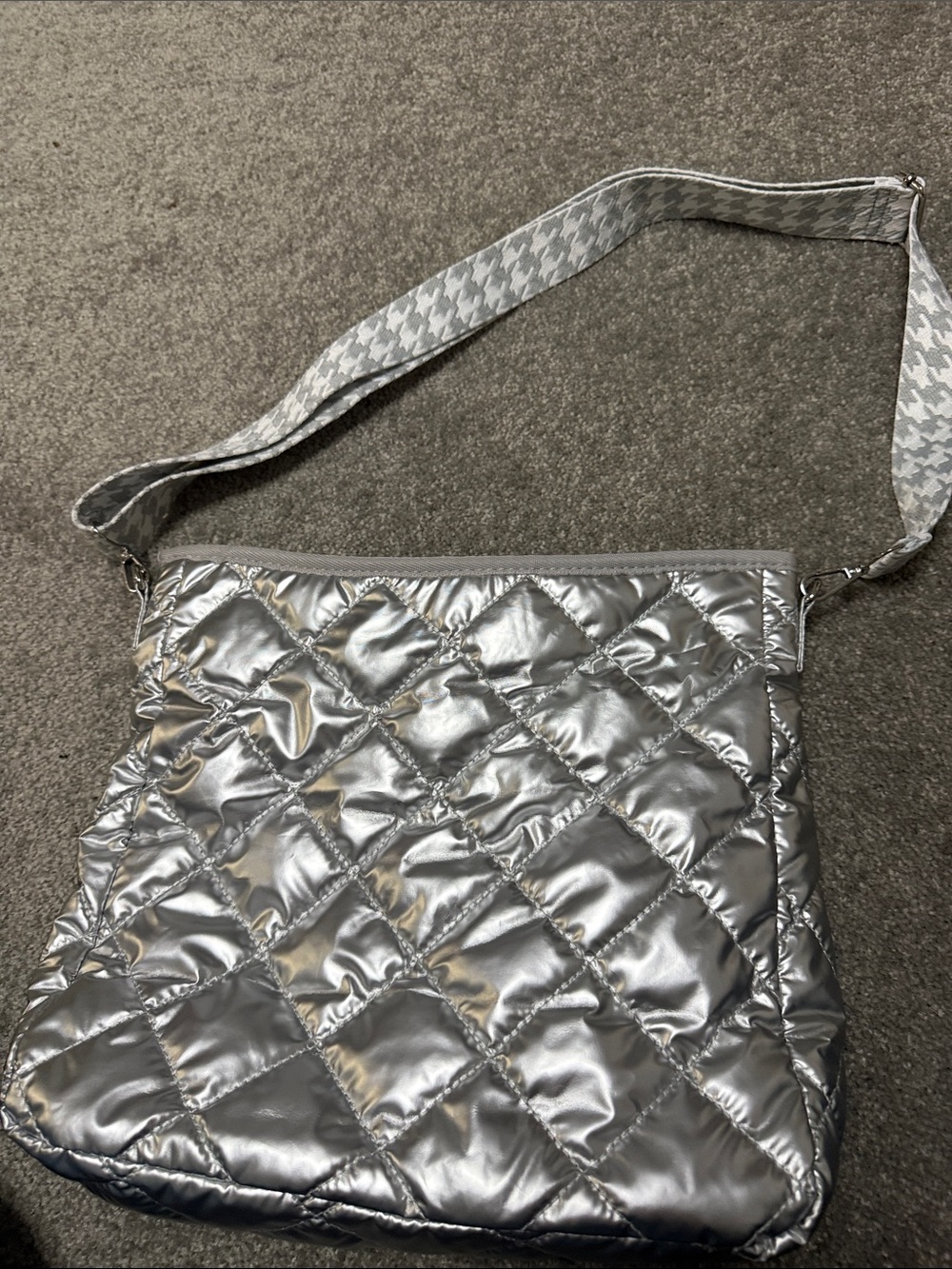 Quilted Metallic Silver Crossbody Bag - Women